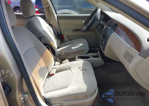 2005 Buick Lacrosse Cx z USA, uszkodzony, nr VIN 2G4WC532151229709